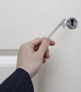 Father Son Locksmith Store Fontana, CA 909-340-9159 - key-making